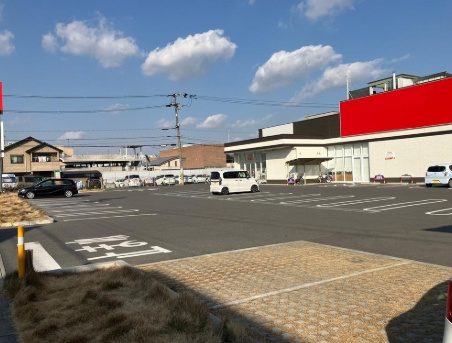 堺美原黒山店舗