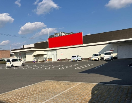 堺美原黒山店舗の外観