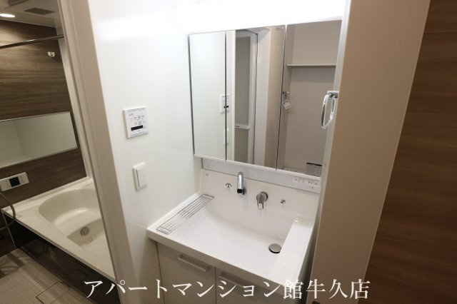 Grand Winds Tsukuba Ⅰの独立洗面台