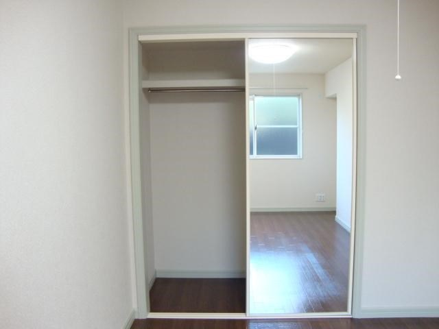 パークヒルズ城土の収納