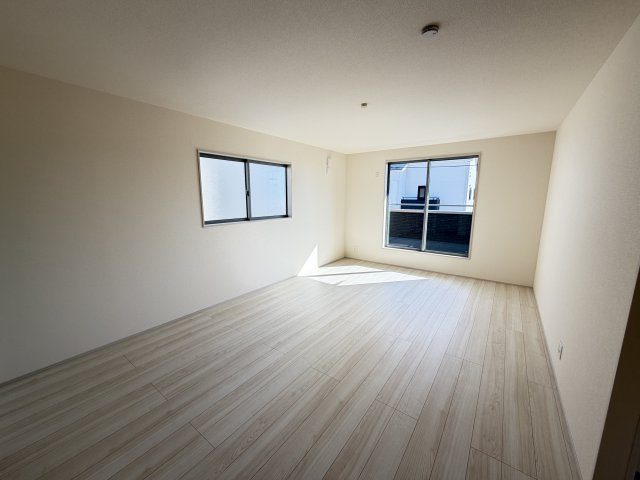 第3榛東村広馬場　新築戸建　2号棟の洋室|２階洋室1です