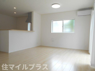 【居間・リビング】 | 二本松市油井新築一戸建て3棟 | ゆったり過ごせる居間です