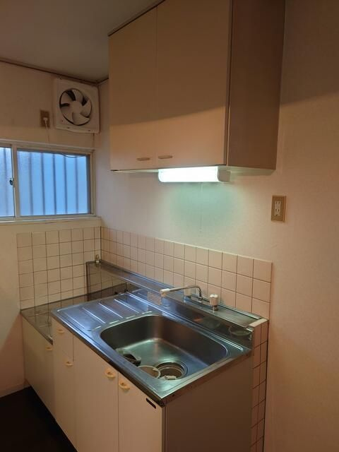 ヒルズつきみ野のキッチン