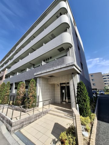 カーロ．アロッジオの外観