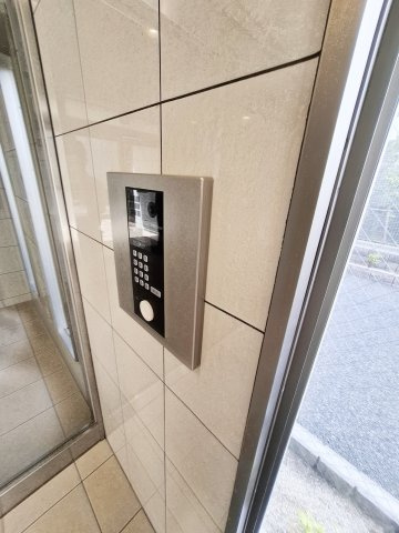 カーロ．アロッジオのセキュリティ