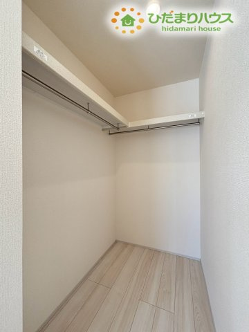 寄居町赤浜　第2　新築一戸建て　リーブルガーデン　01の収納