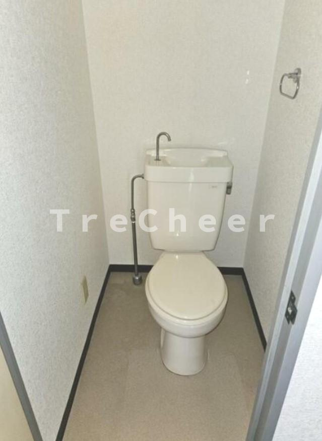 神山ビルのトイレ