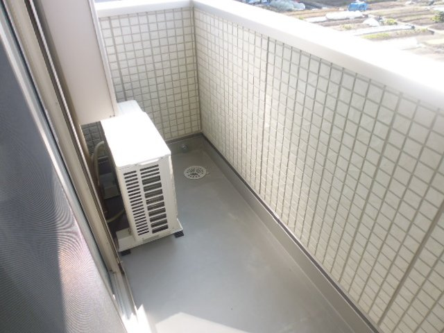 アステール白楽町のバルコニー