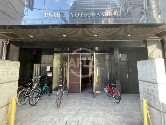 エスライズ四ツ橋のエントランス|エスライズ四ツ橋　エントランス