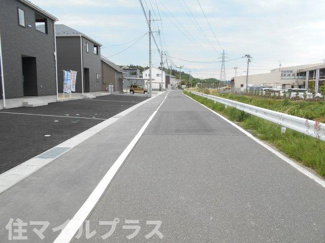 【前面道路含む現地写真】 | 二本松市油井新築一戸建て3棟 | 前面道路含む現地写真です