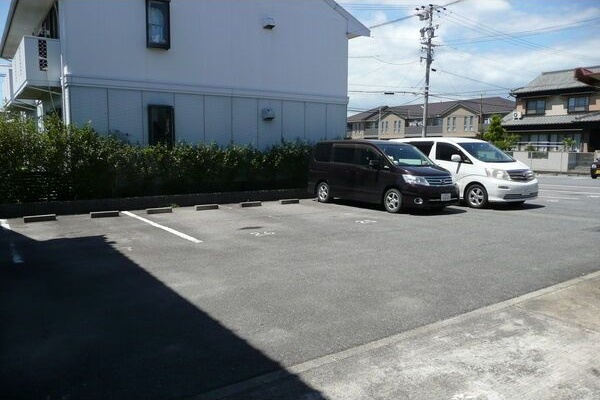 ハイツセラ　　刈谷市近郊の賃貸ならクラスホーム刈谷店の駐車場