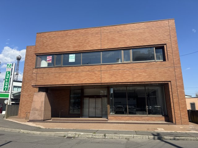 栄町12-1-2貸店舗