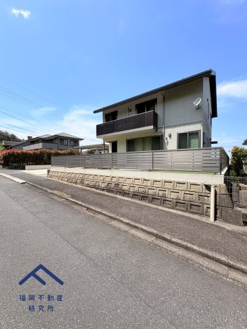 糟屋郡志免町桜丘４丁目　戸建ての前面道路含む現地写真