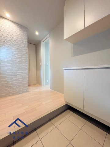 糟屋郡志免町桜丘４丁目　戸建ての玄関