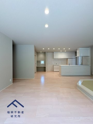 糟屋郡志免町桜丘４丁目　戸建ての居間・リビング