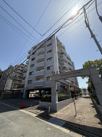 JGMエーマス和白駅前の外観