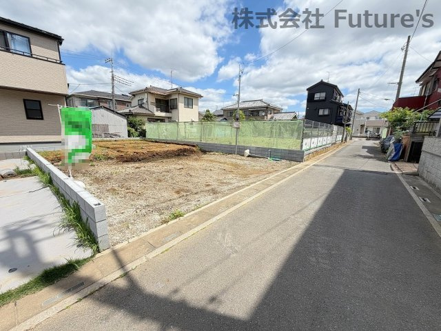 八潮市古新田　新築戸建の前面道路含む現地写真|前面道路含む現地写真です。