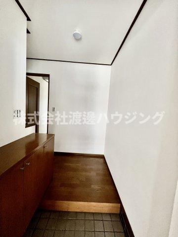 池田1丁目貸家の玄関