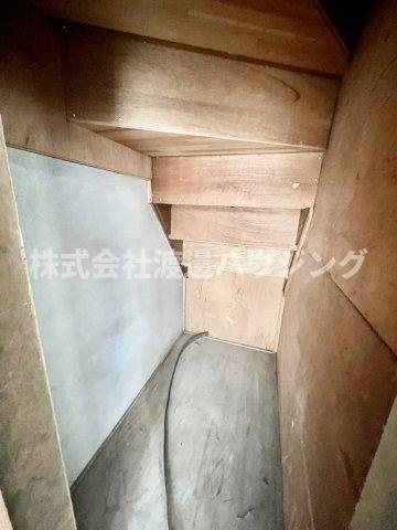 池田1丁目貸家の収納