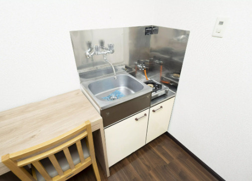 足立区中川　2棟一括のキッチン