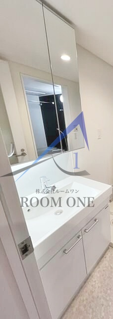 渋谷本町テラスハウスの洗面所|洗面台です。