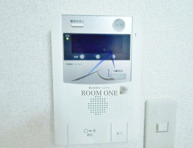 扶桑ハイツ経堂のセキュリティ|モニター付きインターホンです。