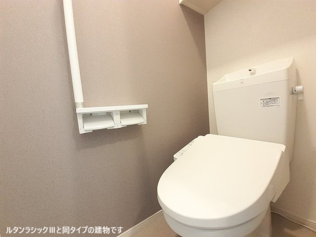 シャリオ　バシェのトイレ