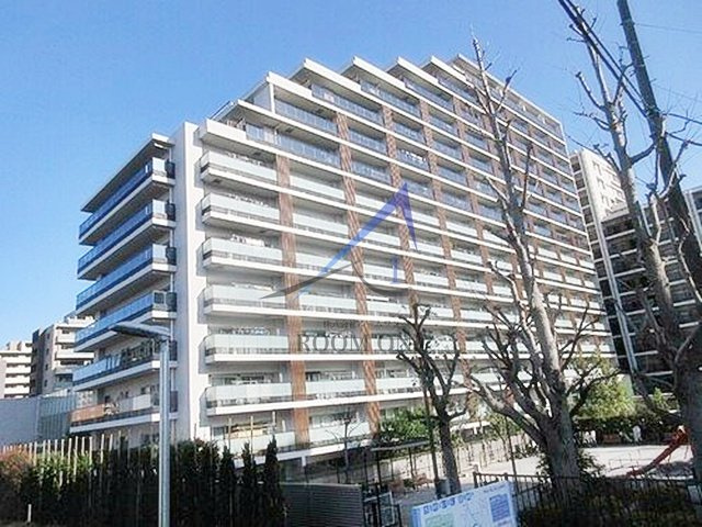 イーストゲートスクエア