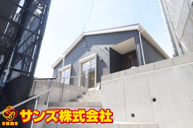 郡山市菜根３丁目　　　２号棟　　　桜小学校、郡山第３中学区の外観|南東側から見た外観