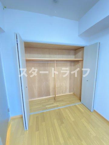 大阪市淀川区東三国２丁目の賃貸マンションの収納