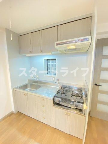 大阪市淀川区東三国２丁目の賃貸マンションのキッチン