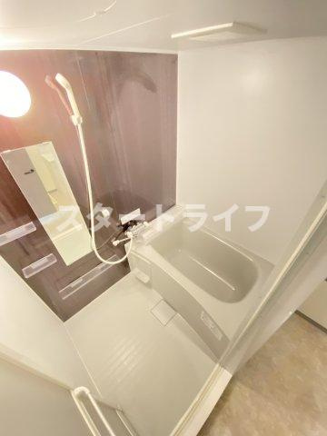 大阪市淀川区東三国２丁目の賃貸マンションの浴室