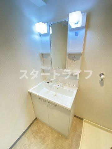 大阪市淀川区東三国２丁目の賃貸マンションの洗面所