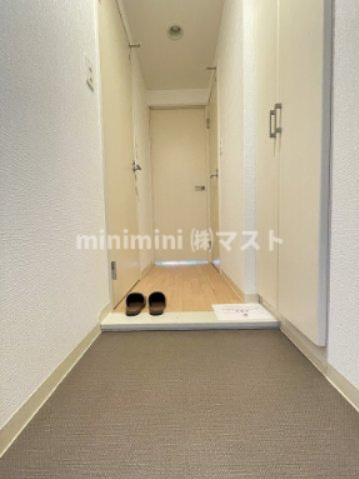 ブラン靭公園の玄関|※同マンション別間取り参考写真です