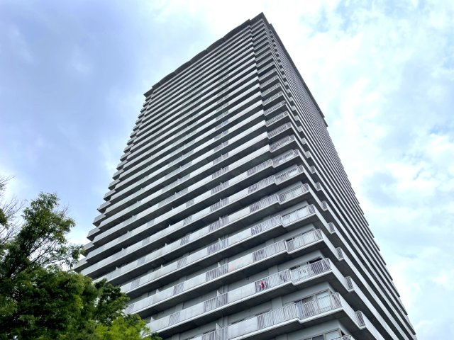 ファミールタワープラザ岡山イーストタワー