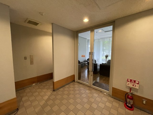 ファミールタワープラザ岡山イーストタワーのその他共用部分|1階共用部の様子です。