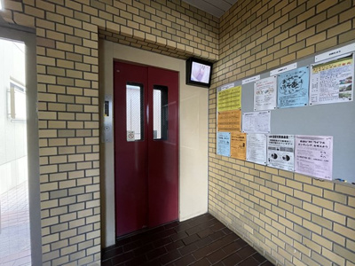 【その他共用部分】 | 公社山田西第2次団地A8棟 | 現在ご返済中のカーローン・カードローン・教育ローンなどを住宅ローンに一本化したり、家具家電購入費用・引越し費用を住宅ローンと組み合わせるなど、お客さまにメリットの多い住宅ローンのご提案が可能です。