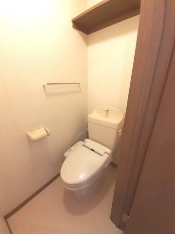 セナングＡのトイレ