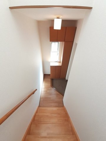 セナングＡの玄関