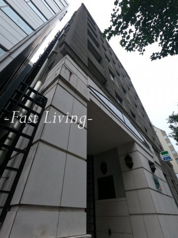 Ｋ’ｓ麹町のエントランス