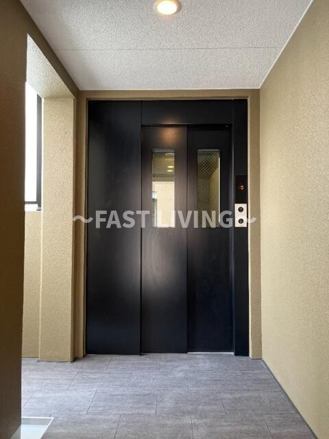 アーバン二長町のロビー