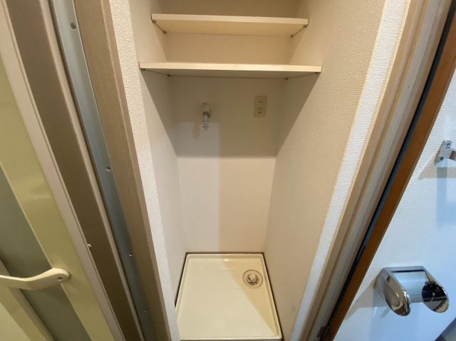 エステートモア博多グランA棟のその他