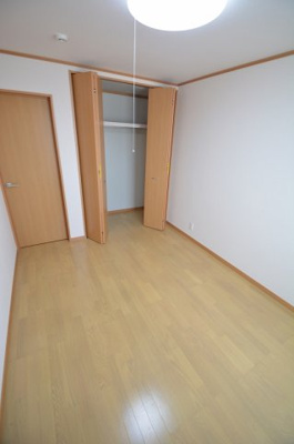 【洋室】 | 花田町一戸建