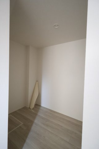 《仲介手数料無料》浦和区元町１丁目26-13新築一戸建てケイアイグレイスの収納