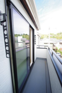 【バルコニー】 | 【仲介手数料無料！！】町田市真光寺2丁目　新築戸建て（全4棟）3号棟　5280万円