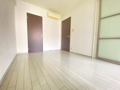 【洋室】 | ラマージュⅢ