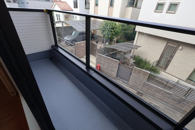 《仲介手数料無料》浦和区元町１丁目26-13新築一戸建てケイアイグレイスのバルコニー