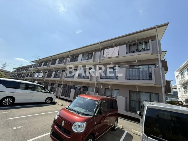 グリーンヒル千里の外観