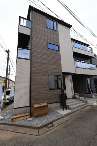 《仲介手数料無料》浦和区元町１丁目26-13新築一戸建てケイアイグレイスの外観