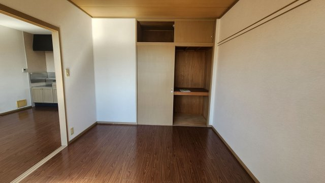 サンガーデン横浜の居間・リビング